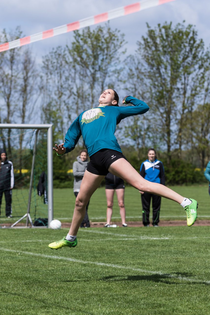 Bild 93 - Faustball Frauen Wiemersdorf